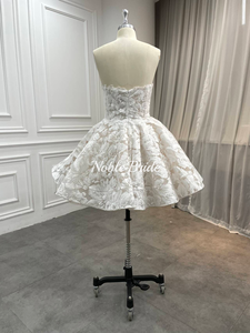 Abito <span class=keywords><strong>da</strong></span> <span class=keywords><strong>Sposa</strong></span> <span class=keywords><strong>Mini</strong></span> Senza Spalline Color Avorio con Pizzo Floreale 3D e Fiocco Staccabile sul Retro per Feste Nuziali ed Eventi di Fidanzamento - Product Image 6