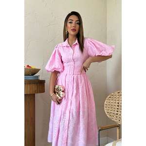 เดรสสีชมพูทรงเอ กระโปรงจีบ แขนทรงบอลลูน คอทรงโอ เอวธรรมชาติ ผ้าทอ ระบายอากาศได้ดี สวมใส่สบายๆ ในชีวิตประจำวัน - Product Image 3