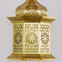 Suspension LED carrée moderne en fer marocain avec abat-jour en verre, finition bronze antique, style vintage arabe, pour salon