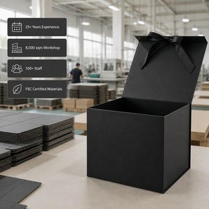 Scatola Regalo Magnetica Pieghevole <span class=keywords><strong>a</strong></span> Cubo, Finitura Nera Opaca con Fiocco in Nastro di Raso, Personalizzabile, Vendita all'Ingrosso Diretta dalla Fabbrica per Forniture al Dettaglio - Product Image 4