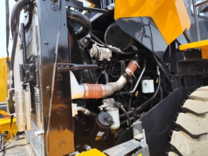 รถตักล้อยาง Liugong CLG862H 6 ตัน เครื่องยนต์ Cummins/Deutz กำลัง 180 กิโลวัตต์ ขับเคลื่อนล้อ สำหรับงานถนนและก่อสร้าง Liugong 856 862 <span class=keywords><strong>870</strong></span> - Product Image 2