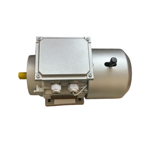 Snelremmende Driefase 4-polige Asynchrone Remmotor 380V Aluminium Behuizing 1400 Rpm Ie3 Efficiëntie Ip54 Bescherming - Product Image 5