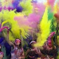 100 g/sac Holi couleur poudre blague pratique Gadget drôle pour les fêtes Graduations Thanksgivings arc-en-ciel farine de maïs poudre colorée