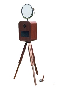 Photomaton en bois au design vintage Interface à programmes multiples Écran tactile portable pour les mariages - Product Image 4