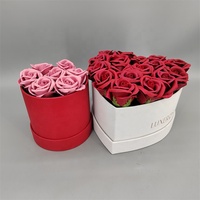 Boîtes cadeaux rondes en carton blanc avec couvercle, impression UV, dorure à chaud, matériaux recyclés, emballage cadeau industriel pour fleurs
