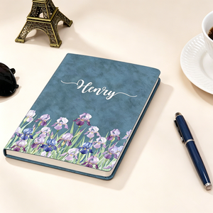 Carnet A5 en cuir PU végétalien personnalisé avec nom et fleur de naissance, ensemble stylo – Cadeau d'anniversaire, fête des Mères, pour maman et femme - Product Image 3