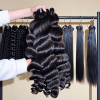Extensions de cheveux bouclés naturels indiens non traités en gros – Cheveux humains bruts noirs