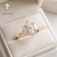 Vente en gros d'anneaux en argent S925 plaqués or 18 carats avec trois pierres en moissanite, pour femmes, fiançailles, mariage, bijoux fins