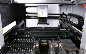 Neoden N 10P 8-Head Automatische <span class=keywords><strong>Led</strong></span> Bollen Productielijn <span class=keywords><strong>Led</strong></span> Productie Pcb Assemblage Smt Pick And Place Machine - Product Image 3