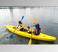 Kayak en plastique à trois places, bateau rigide en plastique
