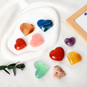 Vente en gros de bijoux naturels de guérison, artisanat en cristal, cœur en quartz rose, pierre précieuse en forme de cœur pour la décoration - Product Image 5