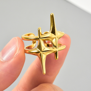 Bagues tendance et simples en acier inoxydable plaqué or 18 carats, design délicat en forme de cœur, taille ajustable, pour femmes - Product Image 3