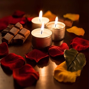 1000 pièces <span class=keywords><strong>de</strong></span> pétales <span class=keywords><strong>de</strong></span> rose artificiels Real Touch pour créer une atmosphère romantique et surprenante - Product Image 5
