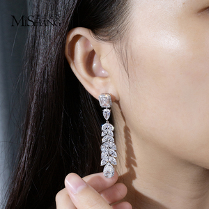 เครื่องประดับเมสซี่ MSE-847 ต่างหูเพชรทองคำขาว 18K สำหรับผู้หญิง - Product Image 4