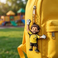 Großhandel Personalisierter 2D Gummi PVC Fußballstar Schlüsselanhänger Kundenspezifisches Design Cartoon Fußballspieler Schlüsselring für Vereins-Merchandise
