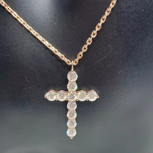 Collar con Cruz de Diamantes en Oro Sólido de 14k para Mujer, 11 Diamantes Redondos con Micropavé, Regalo Religioso Cristiano - Product Image 1