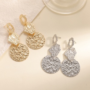 Jingciren Boutique Europe and the United States cross-border new shaped round earrings stitching earrings gold-plated - Product Image 1