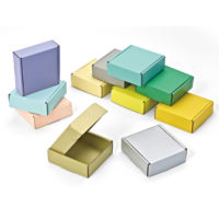 Boîte d'emballage en carton ondulé en forme d'avion, boîte d'emballage pour coursier, boîte cadeau en papier, boîte extra-résistante à finition perlée pour sous-vêtements
