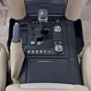 Boîte de rangement de panneau de changement de vitesse en silicone pour 16-21 Toyota <span class=keywords><strong>Land</strong></span> <span class=keywords><strong>Cruiser</strong></span> LC200 boîte de rangement de contrôle central Modification intérieure - Product Image 2
