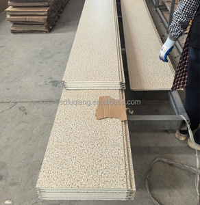 Panneaux <span class=keywords><strong>de</strong></span> revêtement en PU Panneaux sandwich décoratifs en polyuréthane isolés pour mur extérieur pour l'<span class=keywords><strong>isolation</strong></span> <span class=keywords><strong>de</strong></span> la <span class=keywords><strong>maison</strong></span> - Product Image 2