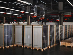 แผงโซลาร์เซลล์แบบสองหน้า HJT ชนิด N กำลังสูง 710W 720W 730W โมโนคริสตัลไลน์ สำหรับระบบโซลาร์เซลล์บ้าน - Product Image 5