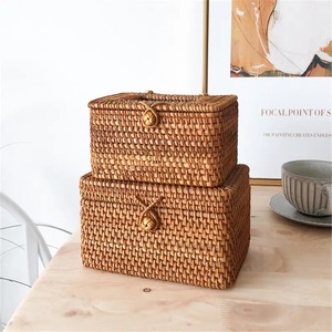 Boîte à mouchoirs en rotin tissé carré rond, panier de rangement de mouchoirs en rotin, cadeau de pendaison de crémaillère - Product Image 2