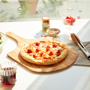 กระดานปอกเปลือกพิซซ่าไม้มะกอกทำจากไม้มะกอกเป็นมิตรต่อสิ่งแวดล้อมโลโก้ตามสั่งสำหรับบ้านธรรมชาติ - Product Image 5