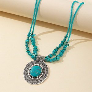 Collier vintage turquoise, pendentif rond classique, perles de gravier, design bohème, vente en gros, bijoux pour femmes - Product Image 6