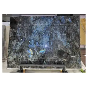 Dalle de marbre en pierre émeraude bleue de luxe Quartzite bleue pour comptoir et décoration murale