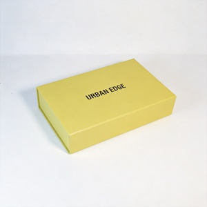 กล่องเสื้อผ้าสีเทาแบบพับได้เคลือบลามิเนตแม่เหล็กแข็งแรง ทำมือ สำหรับเสื้อเชิ้ต เสื้อฮู้ดดี้ และเสื้อผ้าอื่นๆ บรรจุภัณฑ์กล่องแบบแบน - Product Image 4