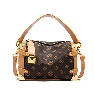 Bolso de Mano Multifuncional de Lujo para Mujer, Cierre Moderno, Portátil, Suave, Diseño Distintivo de Correa para el Hombro - Product Image 1