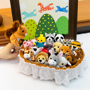 Marionnette à doigts en peluche série Ours de dessin animé, jouet interactif parent-enfant pour l'éducation précoce des enfants, en polyester - Product Image 4