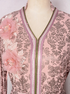 <span class=keywords><strong>Abito</strong></span> da festa lungo <span class=keywords><strong>rosa</strong></span> del medio oriente all'ingrosso Boutique 2025 nuova moda <span class=keywords><strong>abito</strong></span> da donna in <span class=keywords><strong>oro</strong></span> caldo a manica lunga elegante Abaya Muslim - Product Image 2