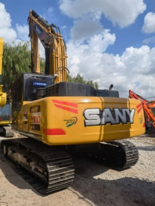 Excavadora Usada SANY215C con Brazo y Pluma Reforzados, Operación Estable, Motor de Inyección Directa - Product Image 2