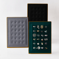 Vente en gros de bijoux personnalisés rangement en velours petit anneau présentoir organisateur bijoux présentoir pour bagues