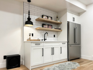 Mueble Barra de Bar Personalizado CANA Shaker, Precio de Fábrica, Estación de Bebidas Modular para el Hogar con Almacenamiento de Vino y Puertas de Vidrio - Product Image 6