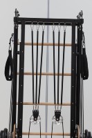 Machine Smith Robuste en Acier Inoxydable avec Poulies Hautes/Basses - Équipement de Musculation Multifonctionnel pour la Maison pour Exercices de Triceps, Poitrine et Core - Utilisation Universelle