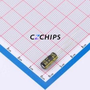 Condensador Electrolítico de Aluminio de Orificio Pasante CD26G1HM100D110T, Orificio Pasante, D5xL11mm 10uF 20% 50V 38mA-100kHz - Product Image 1