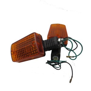 อุปกรณ์เสริมรถจักรยานยนต์ Winker ทิศทางไฟเลี้ยวสำหรับ <span class=keywords><strong>Honda</strong></span> Cub <span class=keywords><strong>C700</strong></span> C800 C90 Win100 Gl100 Gl125 - Product Image 4