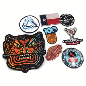 Patch brodé personnalisé thermocollant pour camping en plein air, sac à dos, chapeau, uniforme, vente en gros - Product Image 1