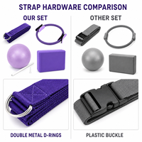 Ensemble d'accessoires de yoga et d'entraînement à domicile OEM 4 pièces : Cercle de Pilates 25 cm, Mini ballon d'exercice en PVC, Bloc en mousse EVA, Sangle d'étirement à anneau en D (Lot en vrac)