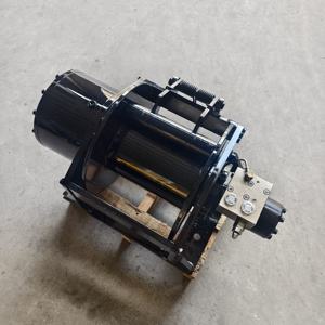 מנוף משאית שטח 8 טון/<span class=keywords><strong>10</strong></span> טון עם כננת הידראולית, נירוסטה, גובה הרמה 30 מטר, 1200 וואט, 380 וולט, שלט רחוק, אחריות לשנה - Product Image 2