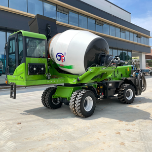 Bétonnière autochargeuse diesel portable de 1 à 6,5 m³ avec pompe pour travaux de génie civil - Product Image 2