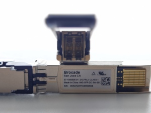 Transceiver optique 64G SWL SFP-DD Brocade 57-1000505-01 64G SWL XBR-000464 XBR-000465 pour réseau de centre de données haute performance C - Product Image 6