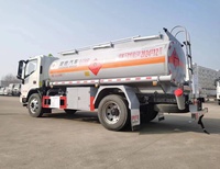 Camion-citerne JAC4x2, véhicule de transport de diesel et d'essence de 10 000 L, vente directe d'usine de camions-citernes avec distributeur de carburant