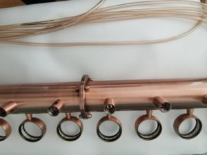 Torre de Cerveza de Barril con Enfriamiento por Glicol, Tipo U, de Cobre y Bronce, con Grifos y Luces LED - Product Image 5