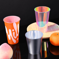 Gobelets jetables personnalisables en PP de qualité alimentaire, irisés, à paroi simple, étanches, avec couvercles, logo personnalisé, tailles 12oz-24oz pour Bubble Tea