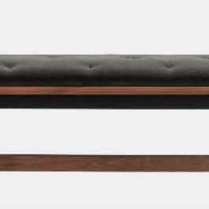 Banco de comedor tapizado con estructura metálica y puntas de latón - Product Image 3