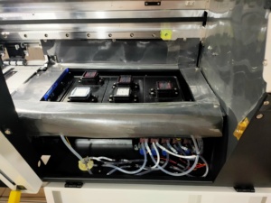 Impresora de inyección de tinta DTF de alta calidad I3200 de 5 cabezales para camisetas, impresora DTF de 60 cm para tiendas de impresión con polvo y agitador. - Product Image 3