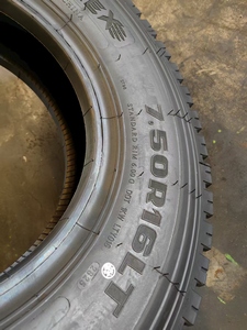 Neumático Radial para Camión LCH T-REX 7.50R16LT Nuevo con Cámara y Solapas - Product Image 6